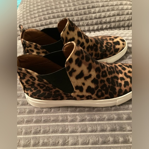 Original Report leopard sneaker 8 1/2 EUC - Picture 4 of 6